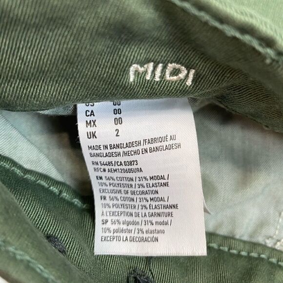 American Eagle Olive Green Midi Shorts Size 00 - Picture 8 of 8